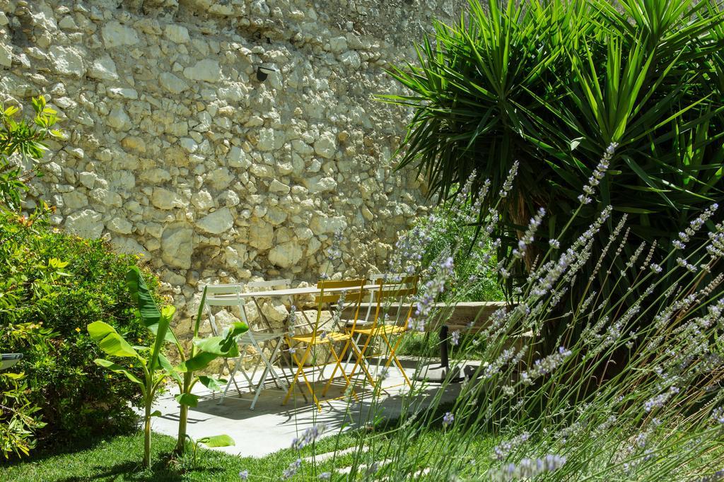 La Maison Des Vendangeurs 2 เฟลอรี ภายนอก รูปภาพ